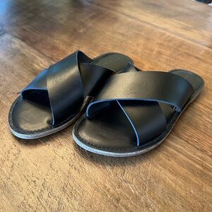 Banana Republic Factory Leather Cross Over Slides